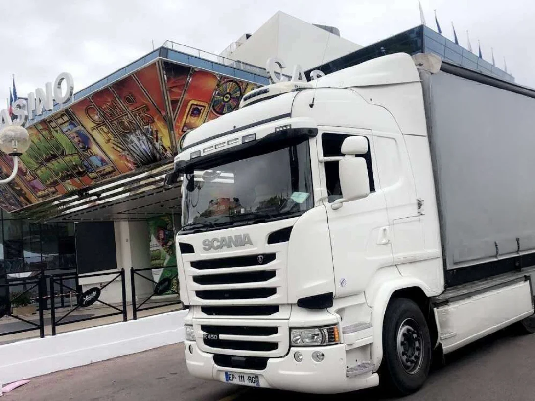 Transport événementiel et relivraison à Lyon
